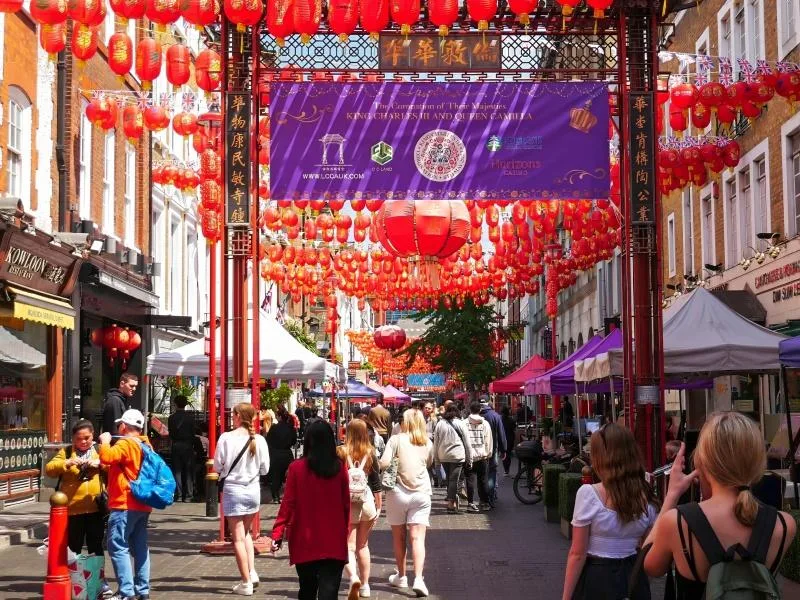 Shops and restaurants in London Chinatown
