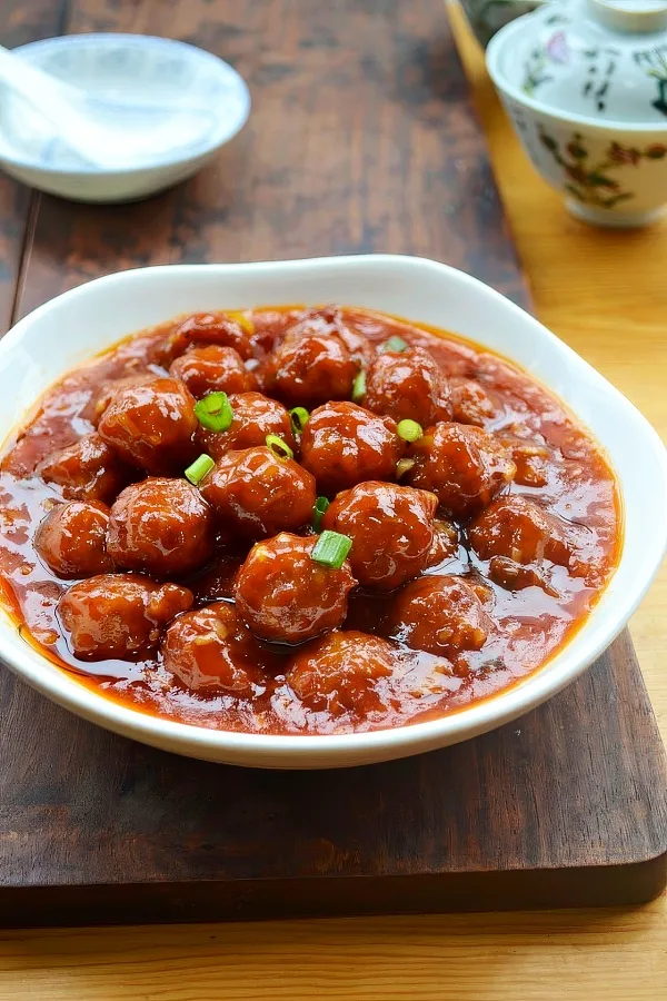 Chinese pork meatballs