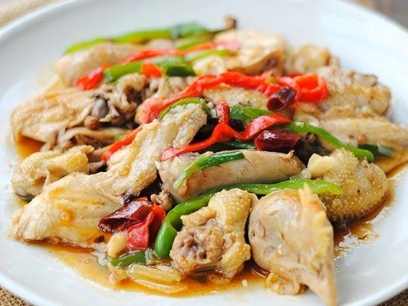 Dong'an zi ji on a plate