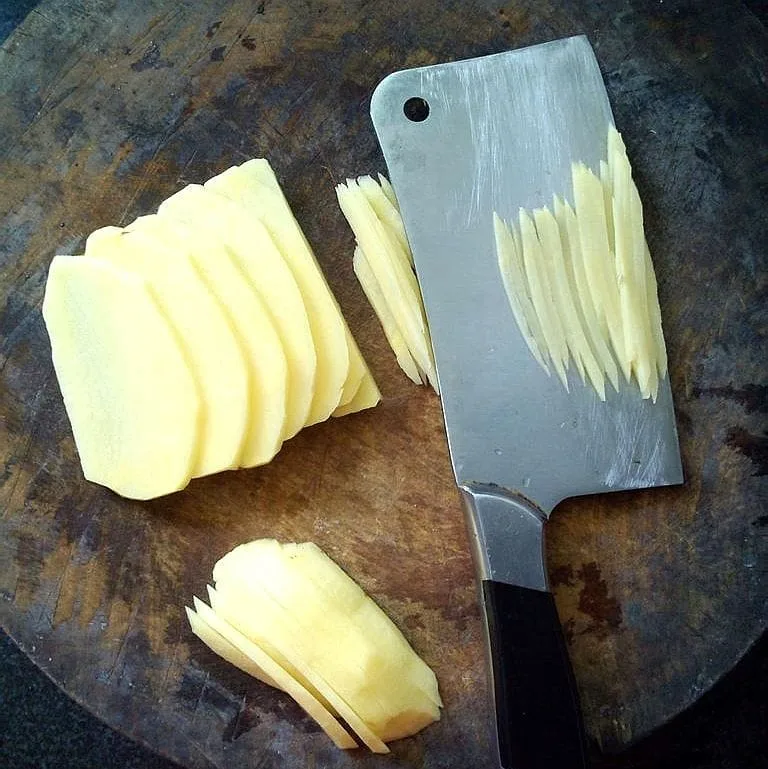 Finely julienned potatoes