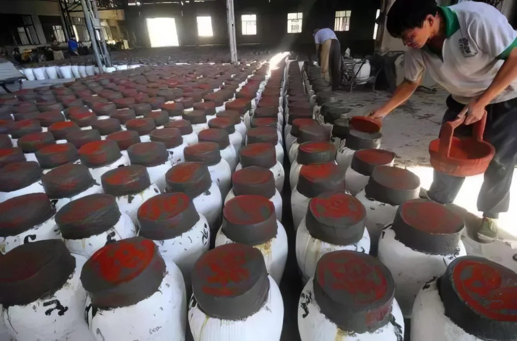 Traditional Shaoxing wine making