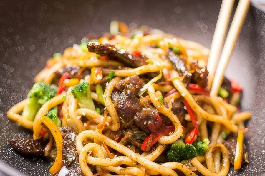 Niu rou chao mian – beef fried noodles