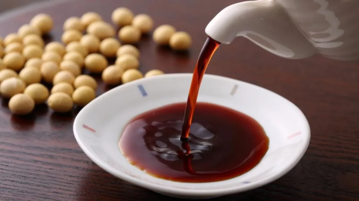 Soy sauce and soybeans