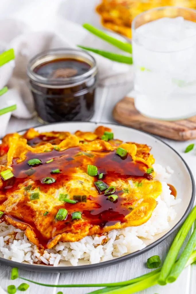 Vegetable egg foo young